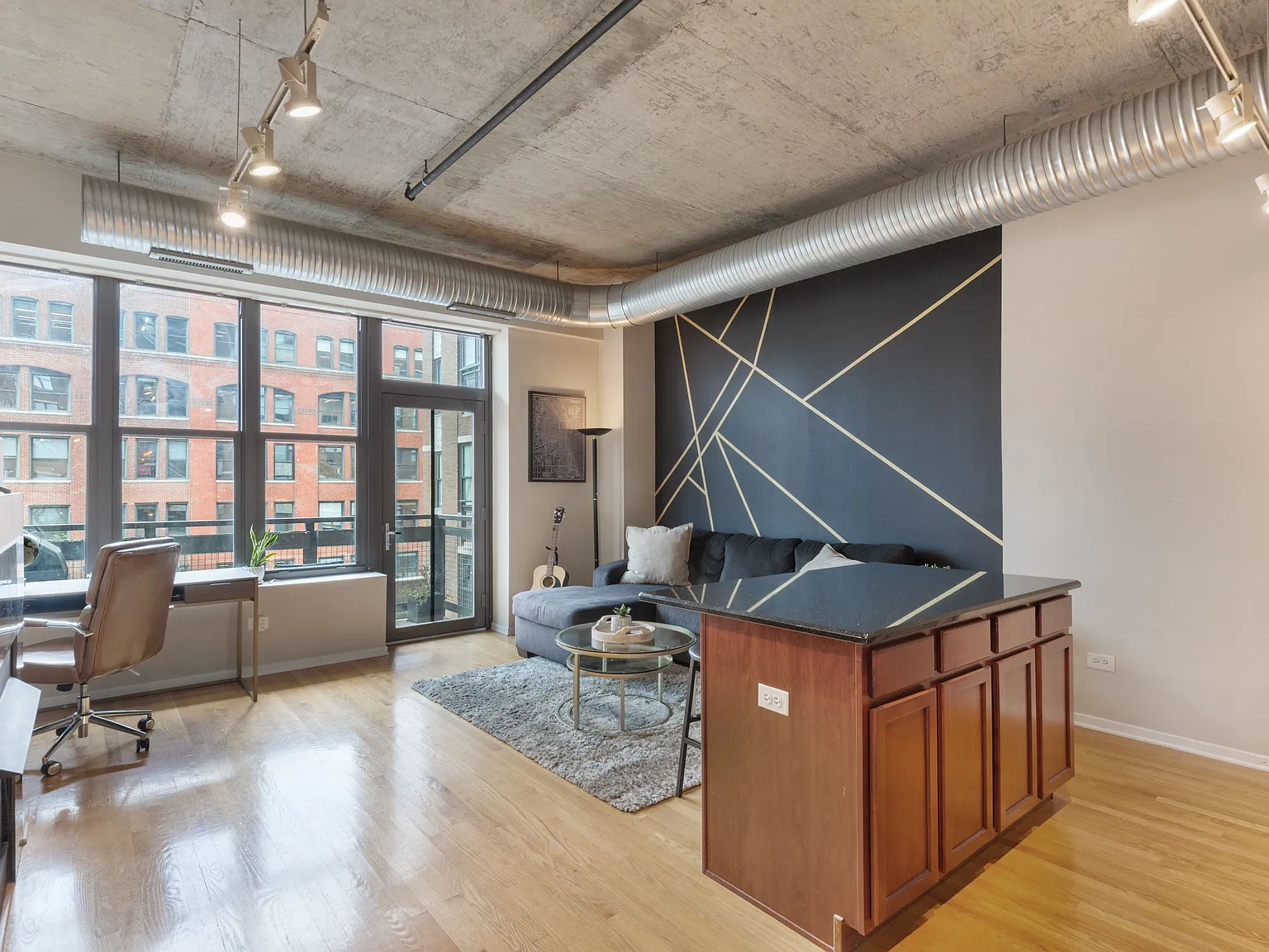 1 bed, 850 sqft, $2,975 — Photo 2
