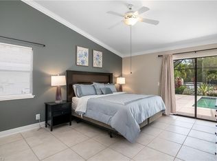 4975 Hickory Wood Dr, Naples, FL 34119