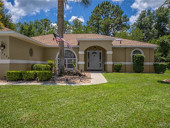 3rd image of 7923 N Sarazen Dr