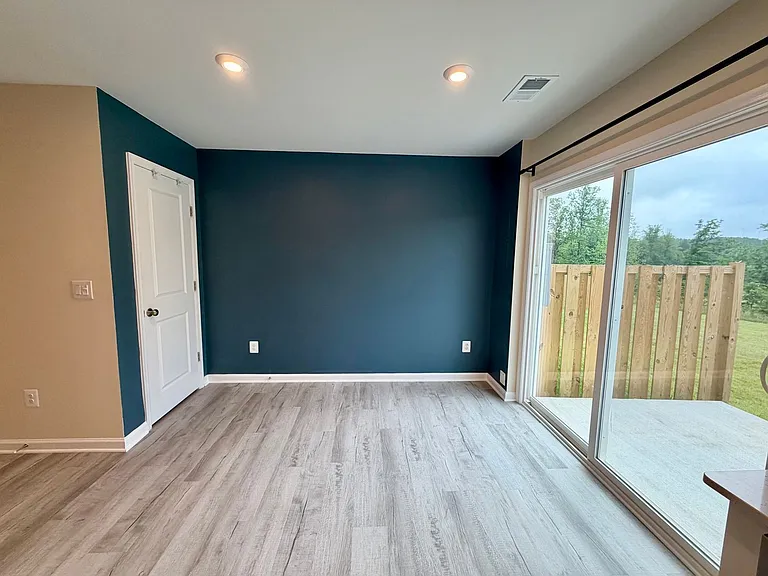 60 Sophie Kathyrn Dr — Photo 14