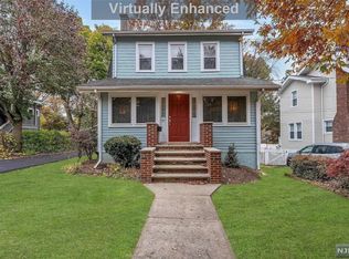 136 Ames Ave, Leonia, NJ 07605