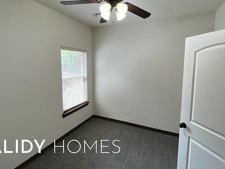 1424 Narrows Bridge Cir — Photo 28