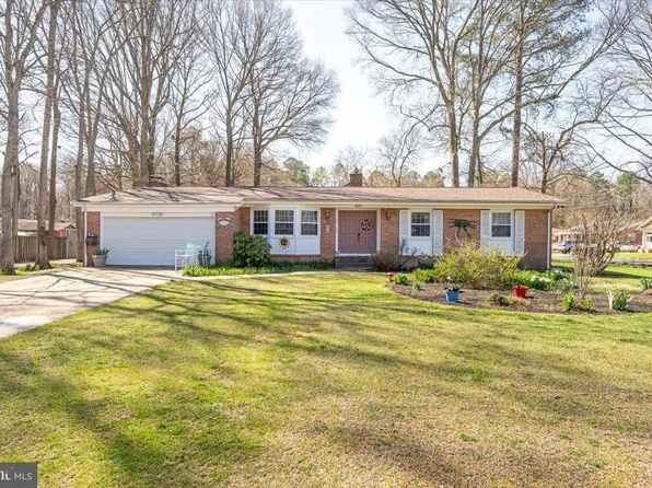 625 California Ave, North Beach, MD 20714