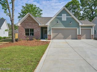 711 Tanager Dr, Vass, NC 28394