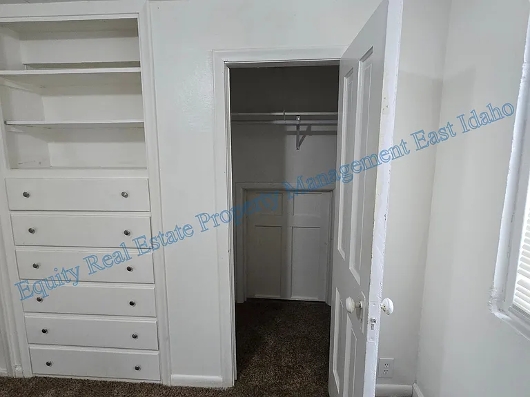 555 N 13th Ave #557 — Photo 3
