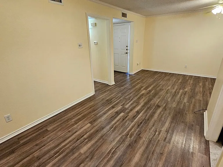 16301 Ledgemont Ln #174 — Photo 9