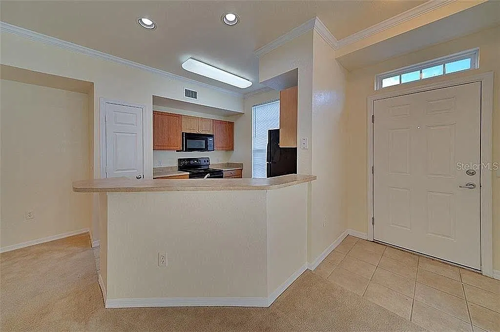1 bed, 848 sqft, $1,595 — Photo 4