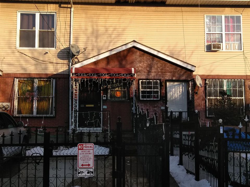 1st image of 2827 Collis Pl #1