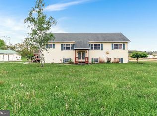 365 Codorus Furnace Rd, Mount Wolf, PA 17347