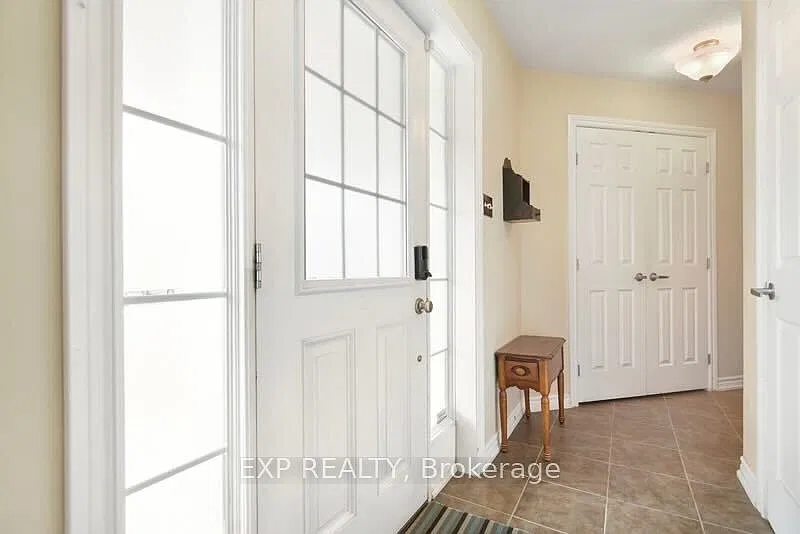 3 bed, $2,600 — Photo 3