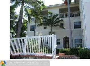 2605 Bay Dr, Pompano Beach, FL 33062