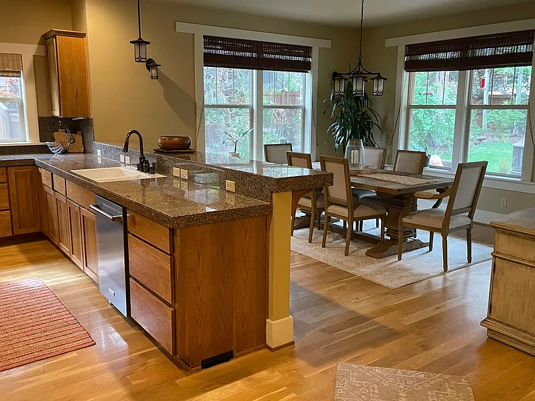 837 Yosemite Dr — Photo 15