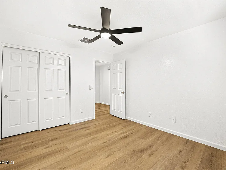 1582 E Leaf Rd — Photo 17