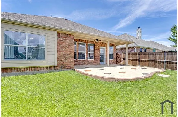 Building Photo - 933 Bens Dr