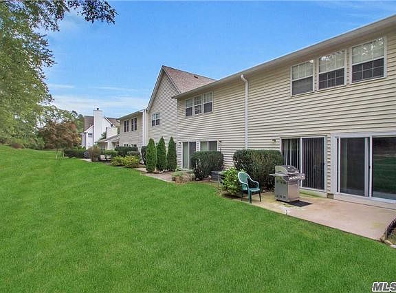 5th image of 179 Thomas Ln