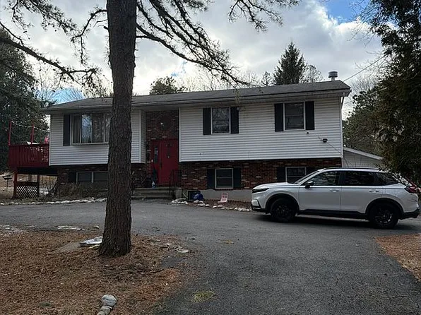 599 Old Stage Rd, Albrightsville, PA 18210