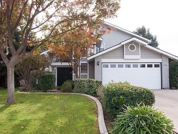 2nd image of 13201 Birkenfeld Ave