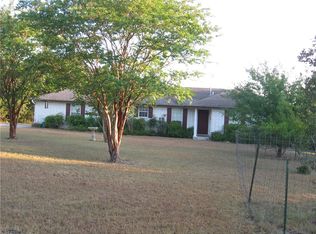 200 Springlake Dr, Dripping Springs, TX 78620