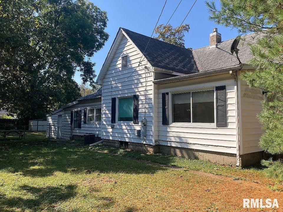1st image of 717 W Broadway Blvd