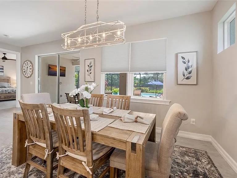 14606 Tropical Dr — Photo 11
