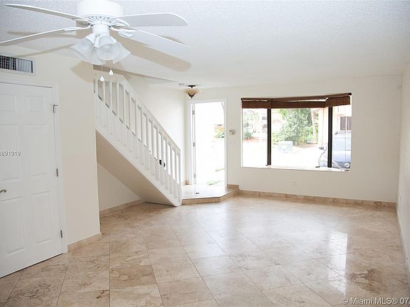 3rd image of 10115 SW 77th Ct #10115