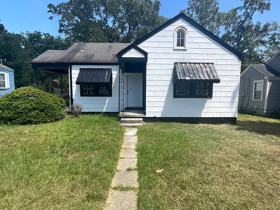 354 Fredrica Ave