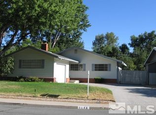 1146 W 5th St, Carson City, NV