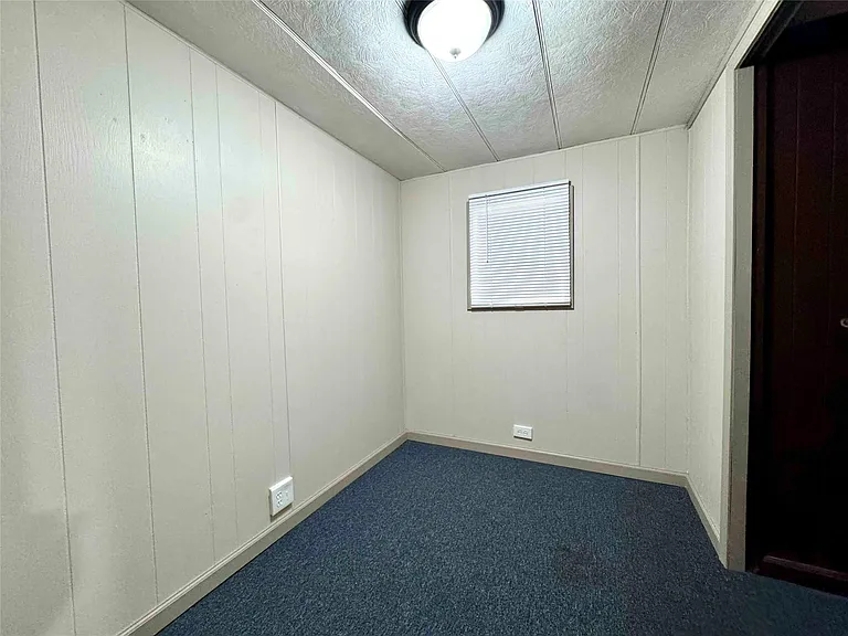 1718 W Dumble St #14 — Photo 9