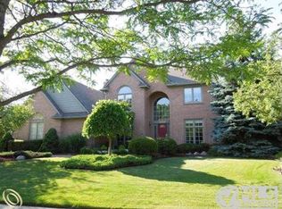 46306 Cordoba Dr, Novi, MI 48374