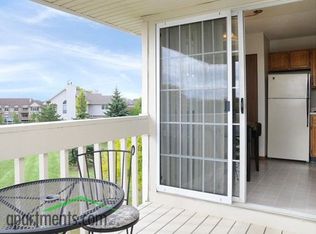 18380 Astor Ct APT 201, Brookfield, WI 53045