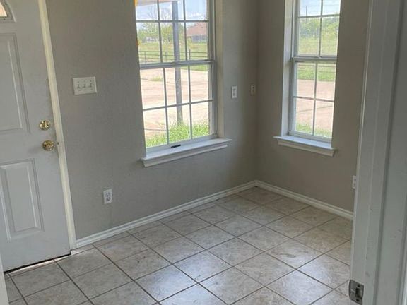 2nd image of 2517 Farm To Market Rd #2862