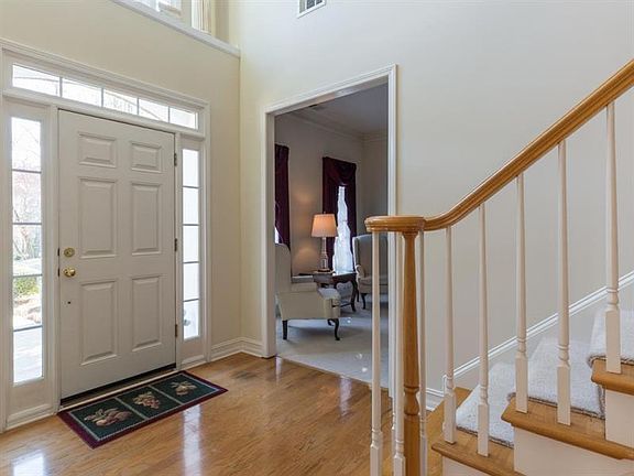 3rd image of 1139 Pughes Creek Way
