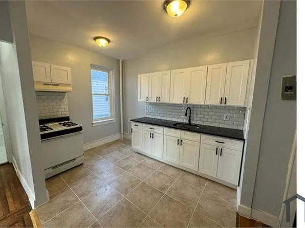 361 Sanford Ave APT A5, Newark, NJ 07106