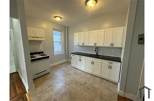 361 Sanford Ave #A5 Photo 1
