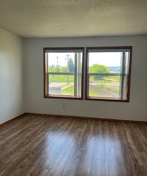 2239 Hawthorne St #2 — Photo 3