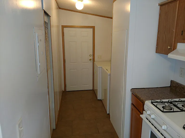 66 Rocky Rd — Photo 9