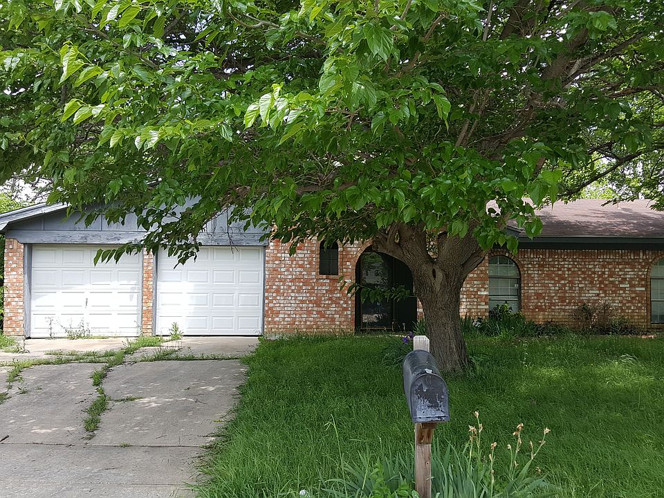 1st image of 4301 Aspen Way