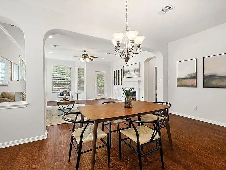 703 S Frontier Ln — Photo 17