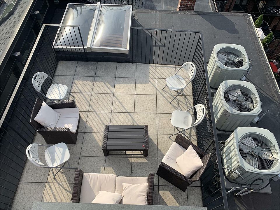 Roof Deck