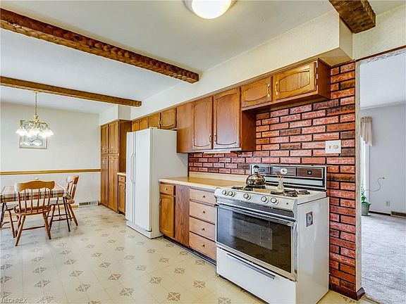 5th image of 6083 Andover Blvd