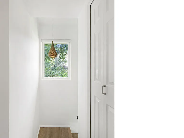 3101 N Beachwood Dr — Photo 17