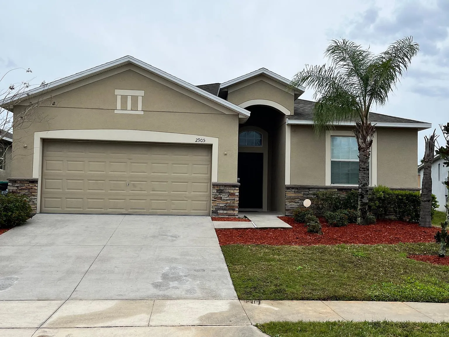 2905 Carrickton Cir — Photo 1
