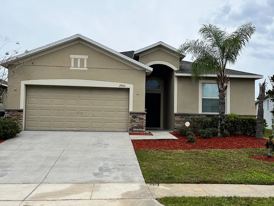 2905 Carrickton Cir
