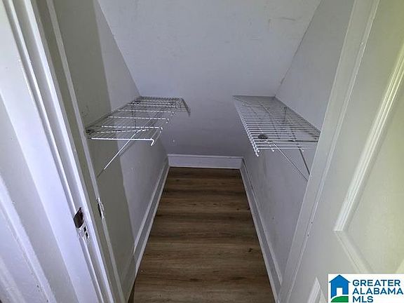 5th image of 870 7th Pl W