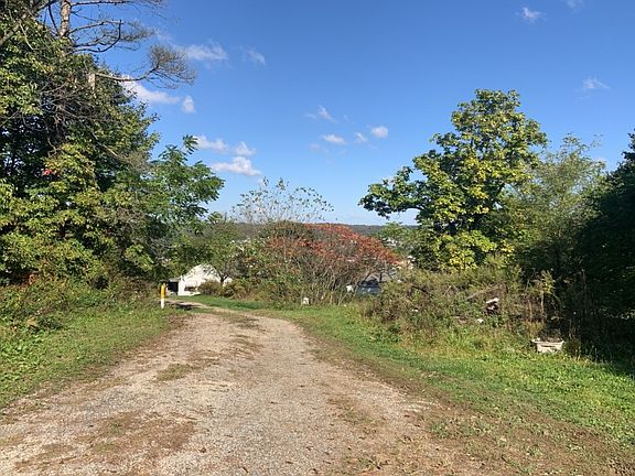 5th image of 1003 Aiken Ave