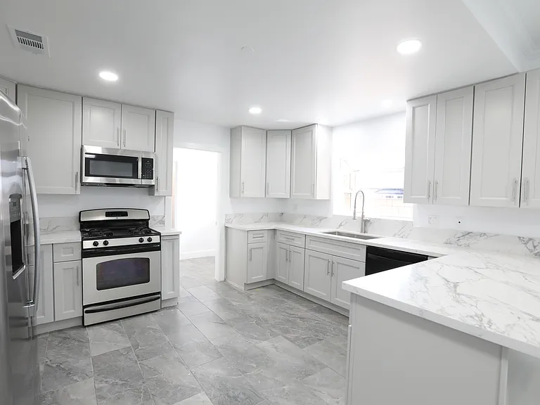 116 N Heliotrope Ave — Photo 19