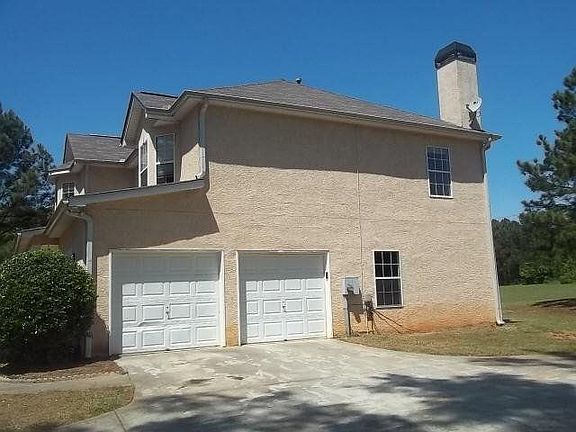 2nd image of 69 Woodlake Dr