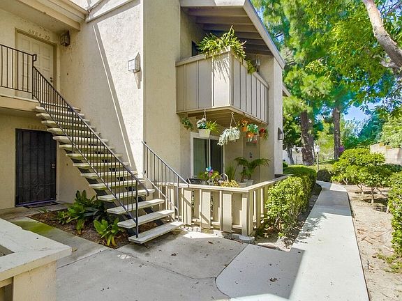 5th image of 6884 Caminito Montanoso Unit 30