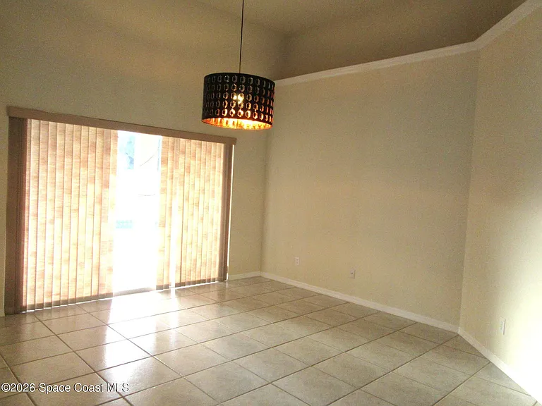 1804 Abbeyridge Dr — Photo 5
