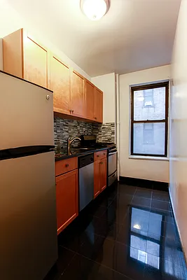 Rented by Pink Stone Realty LLC | media 35